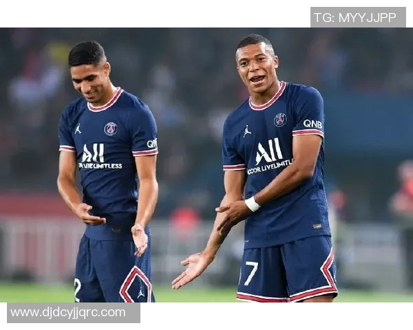 富恩拉夫与穆尔天主的精彩对决揭示足球战术的深层次博弈与魅力